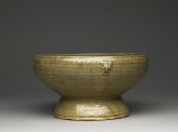 Greenware footed bowl