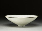 White ware bowl with floral decoration (EA1956.1368)
