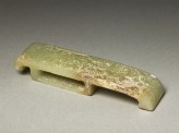 Ritual jade in the form of a sword slide