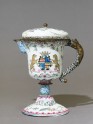 Armorial jug in European shape