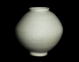 Moon jar with white glaze