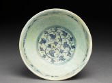 Bowl with foliate decoration