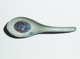 Porcelain spoon depicting Shou Lao, the god of longevity