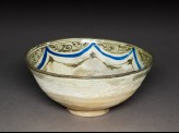 Bowl with rosette