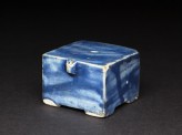 Square water-dropper with blue glaze