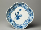 Dish with floral decoration