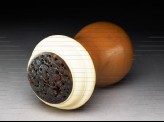 Gourd cricket cage with tortoiseshell and ivory lid