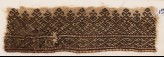 Textile fragment with linked diamond-shapes