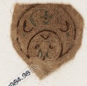 Roundel textile fragment with blazon (EA1984.98)
