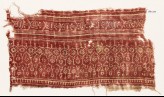 Textile fragment with arches, circles, and rosettes (EA1990.345)