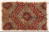 Textile fragment with quatrefoils and heart-shaped petals