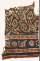Textile fragment with stylized plants (EA1990.1130)