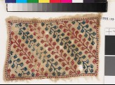 Textile fragment with stems and pairs of stylized leaves (EA1993.199)