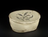 Cizhou ware pillow with leaf decoration (EA2011.64)