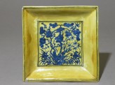 Square dish with flowers (EAX.1418)