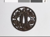 Round tsuba with clematis vine (EAX.10414)
