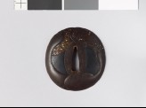 Tsuba with bottle gourds (EAX.10585)