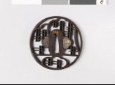 Round tsuba with lattice work