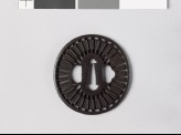 Tsuba with 32 arrow feathers (EAX.10686)