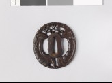 Tsuba with bean pods (EAX.10750.a)