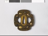 Mokkō-shaped tsuba with sea shells amid waves