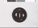 Lobed tsuba in the form of a rice bale with two rats (EAX.10920)