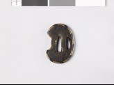 Tsuba with wood grain decoration and plaited rim (EAX.11189)