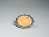 Oval bezel amulet from a bracelet, with thuluth inscription