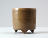 Greenware tripod incense burner with ruyi decoration