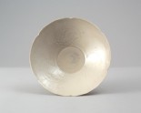 White ware bowl with birds in flight (LI1301.339)