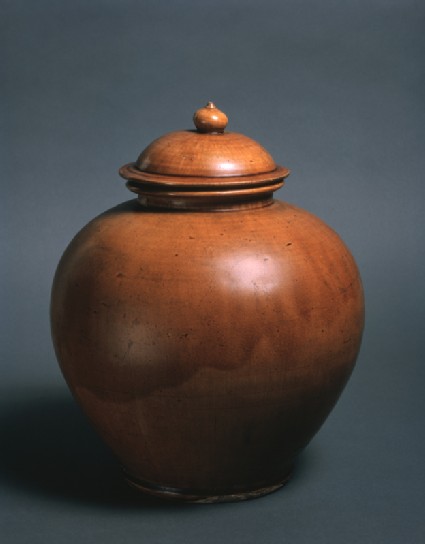 Lidded jaroblique