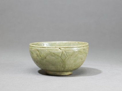 Greenware bowl with lotus petalsoblique