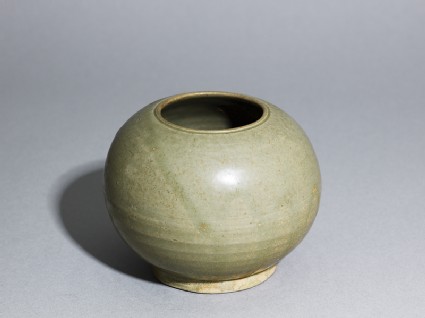 Greenware globular jaroblique