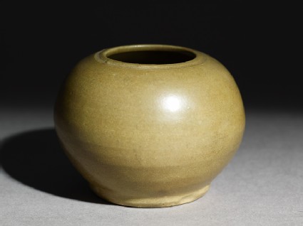 Greenware globular jaroblique