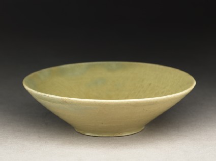 Greenware bowloblique