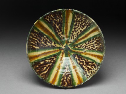 Bowl with polychrome splashed decorationtop