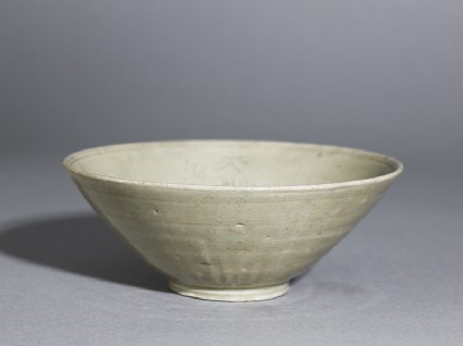 Greenware bowl with inscriptionoblique