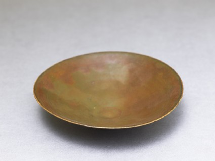 Ding type bowl with russet iron glazeoblique