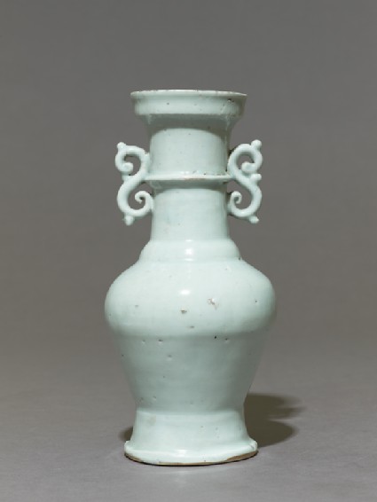 White ware vase with 'S'-shaped handlesside