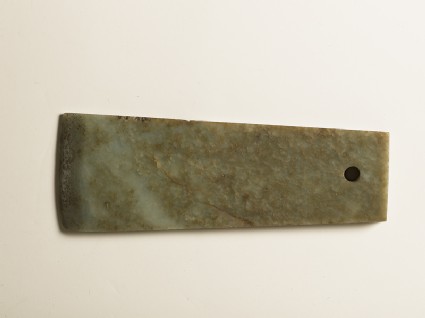 Ceremonial blade in imitation of a functional axeside