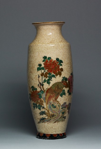 Satsuma vase with birds and flowersfront