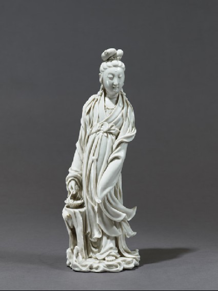 Dehua ware figure of the bodhisattva Guanyinfront