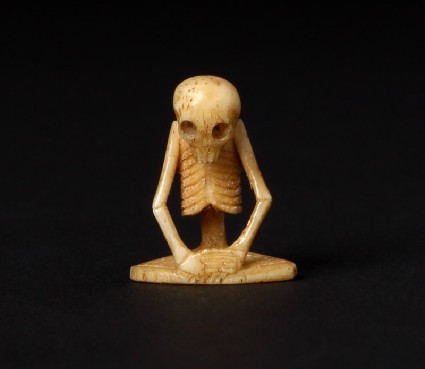 Ojime in the form of a skeletonfront
