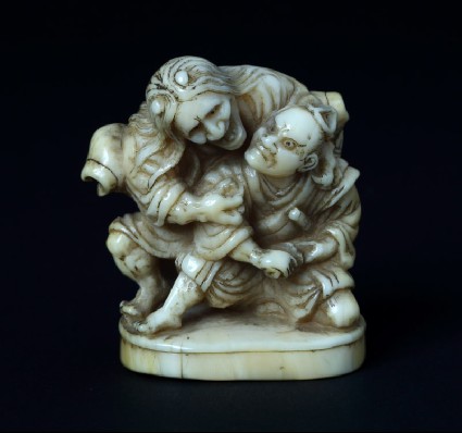 Netsuke in the form of Taira no Koremochi defending himself against a witchfront