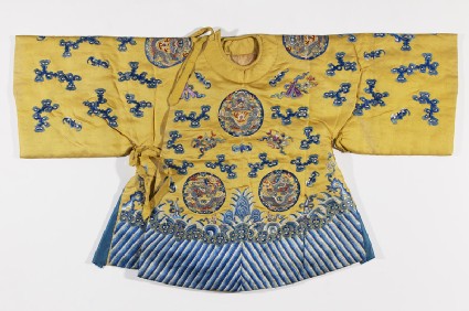 Child's suncoat with dragons and wavesfront