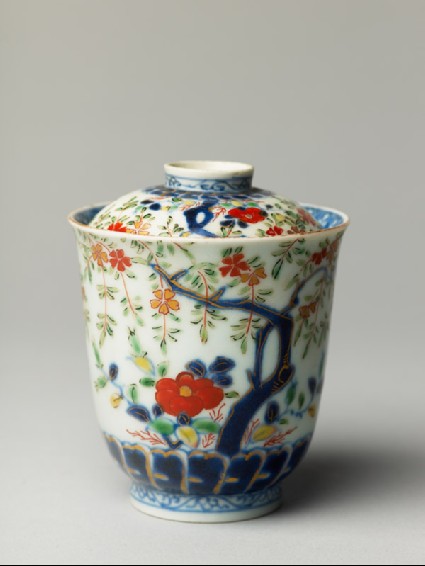 Lidded cup with trees and flowersoblique
