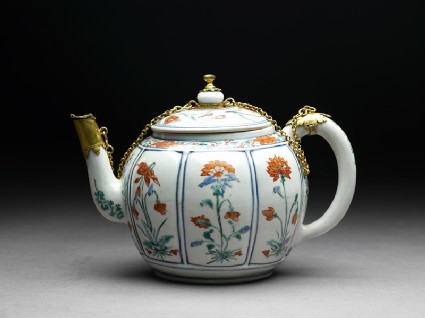 Teapot with European mountsside