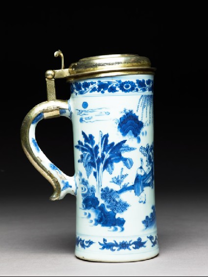 Blue-and-white tankard with European silver-gilt mountsside