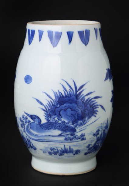 Blue-and-white jar with duck and heronfront