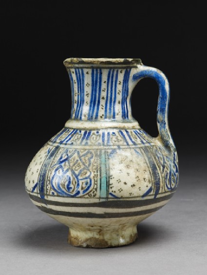 Jug with panel decorationside